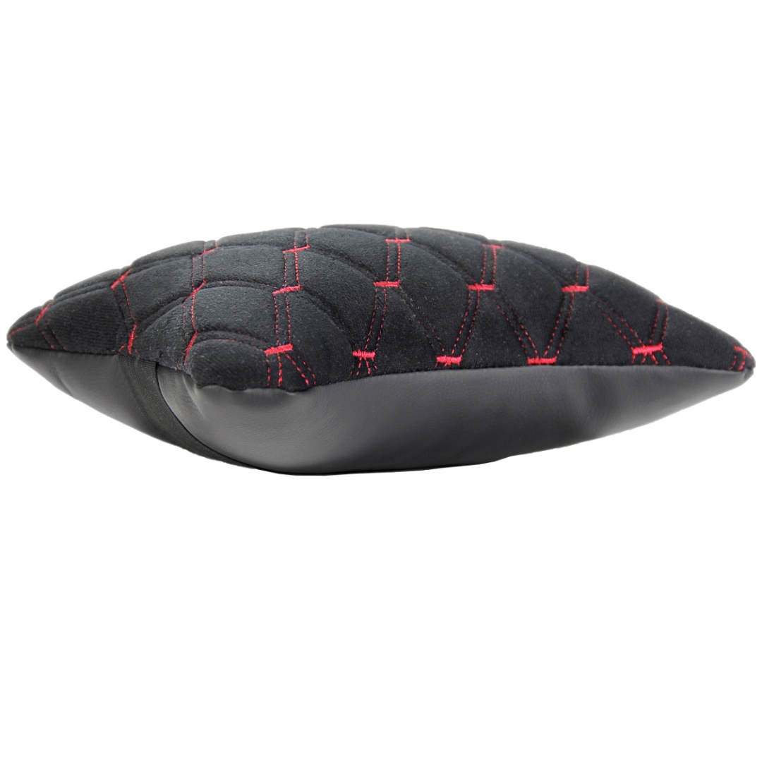 Подушка-подголовник на сиденье "косточка", черная с прострочкой красной ромбиками (26х17см)