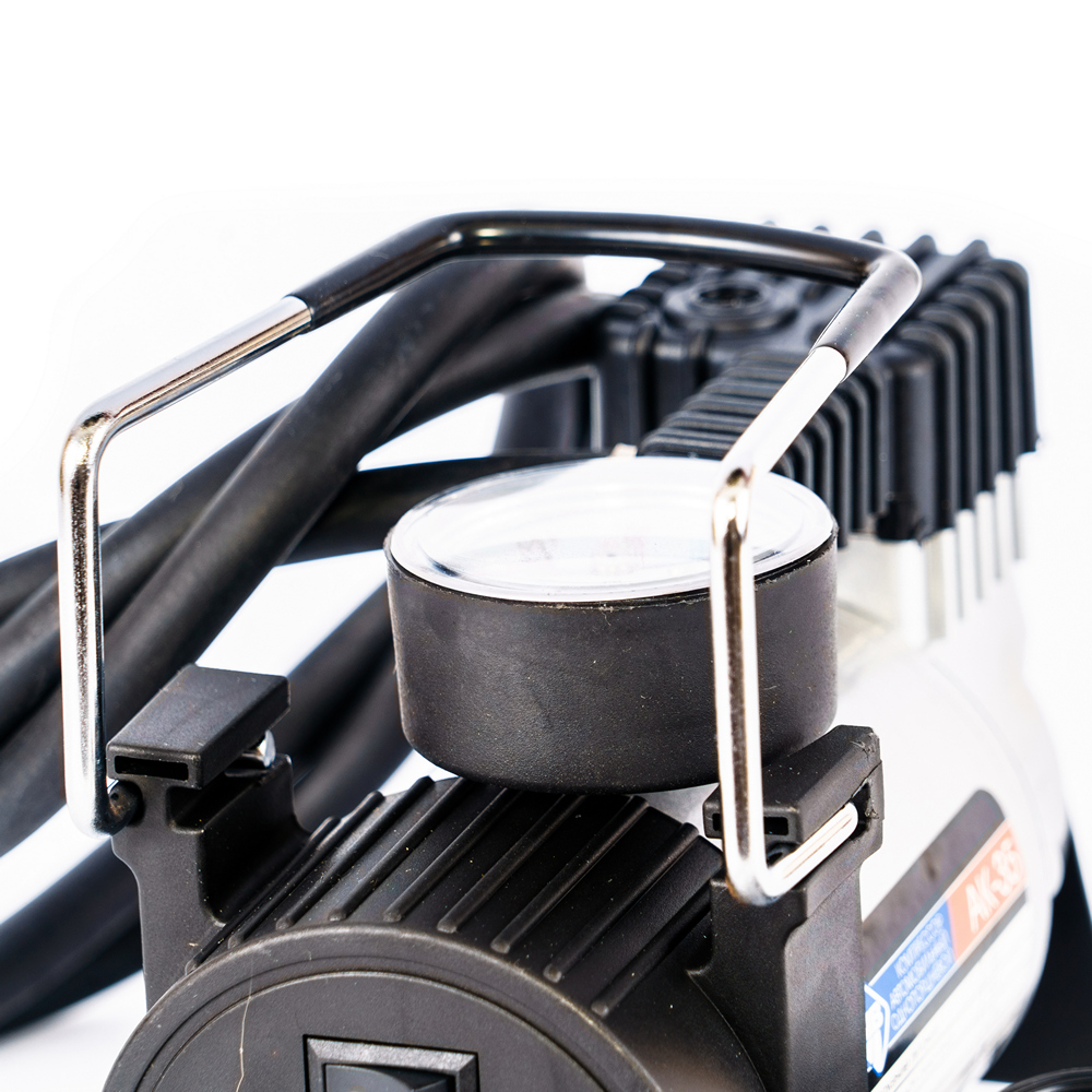 Компрессор "Nova Bright" АК-35, 35 л/мин., 150 PSI, 12В, металлический корпус, в сумке